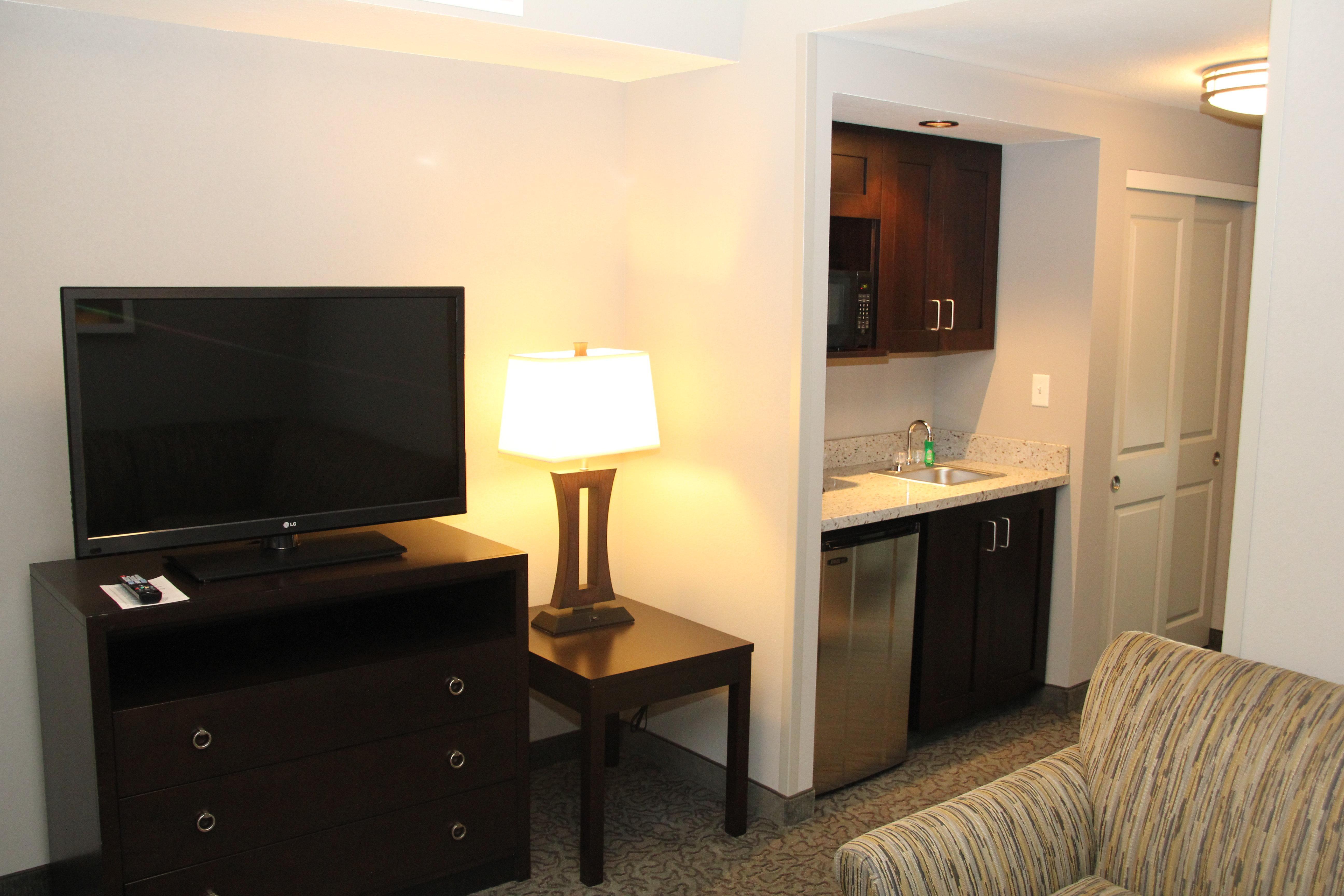 Holiday Inn And Suites East Peoria By Ihg Bagian luar foto