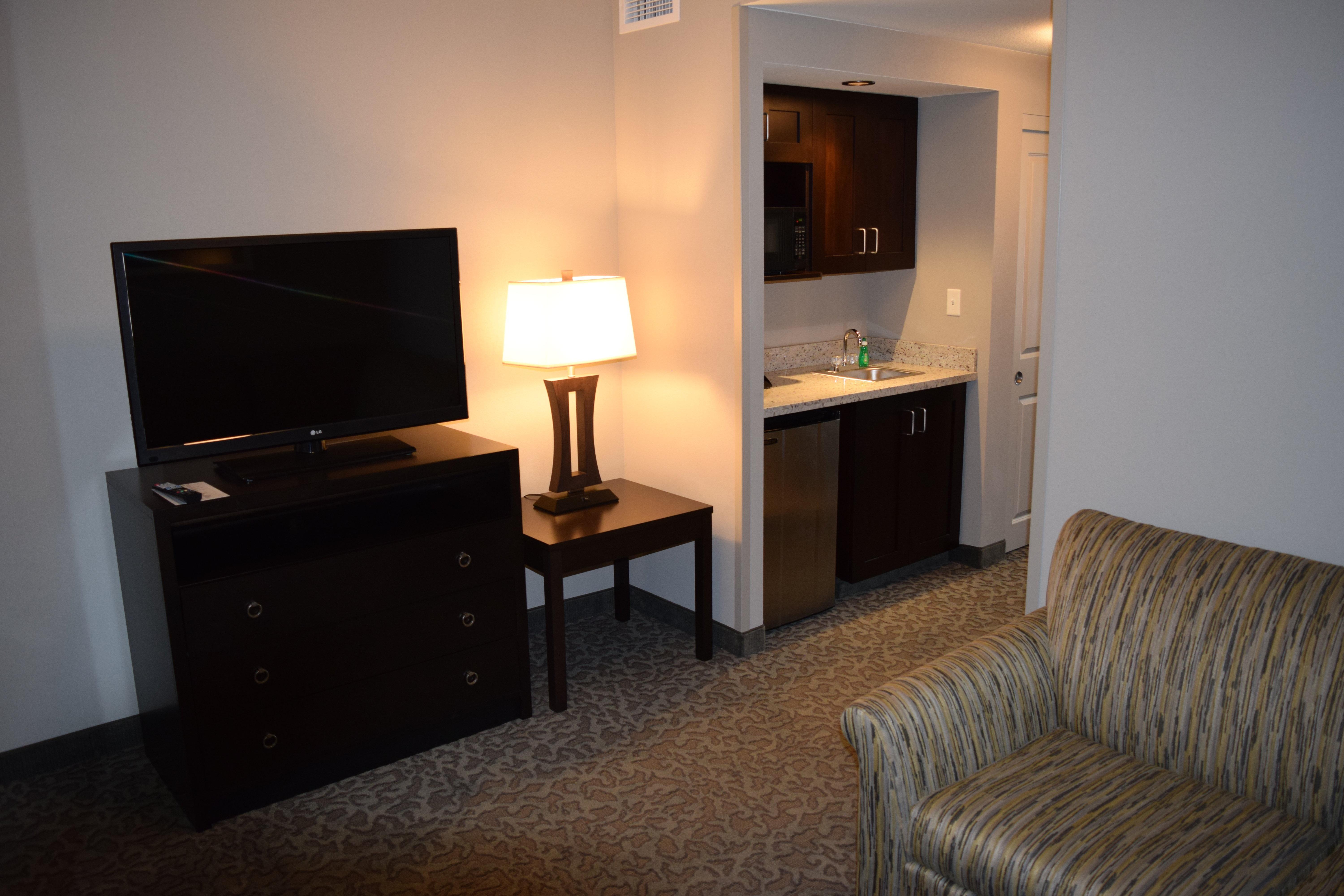 Holiday Inn And Suites East Peoria By Ihg Bagian luar foto