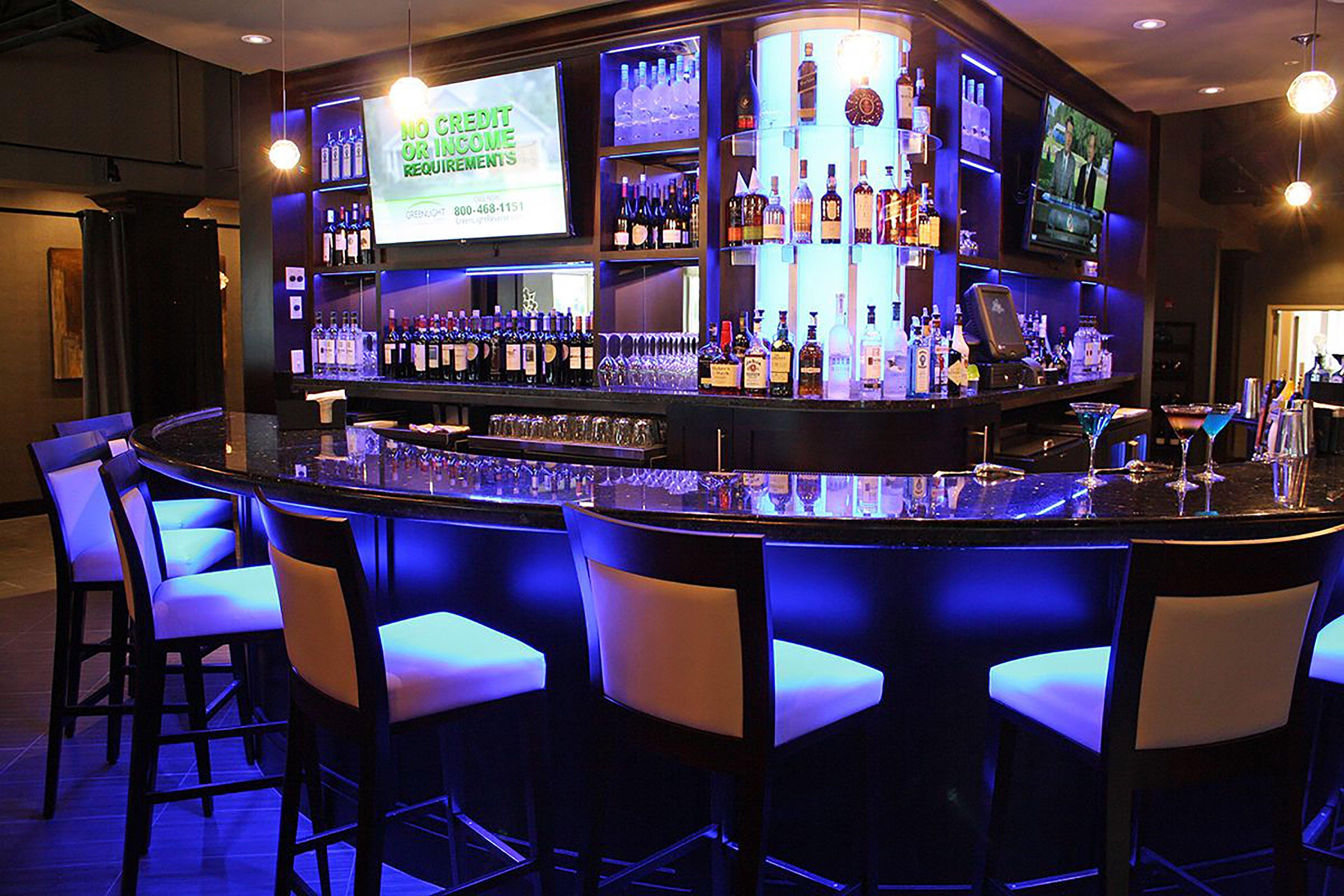 Holiday Inn And Suites East Peoria By Ihg Bagian luar foto